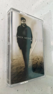 MC HONZA NEDVĚD ML. : JSME TU CIZÍ