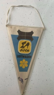 Plastová vlaječka : SVIT OBOROVÝ PODNIK GOTTWALDOV