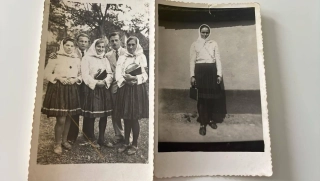 Fotografie : Ženy a muži na vesnici