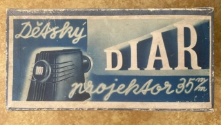 Dětský DIAR - diaprojektor 35 m/m